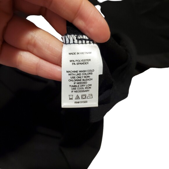 CeCe Women's Puffed Sleeve Knit Top Black Size 1X - Picture 6 of 9